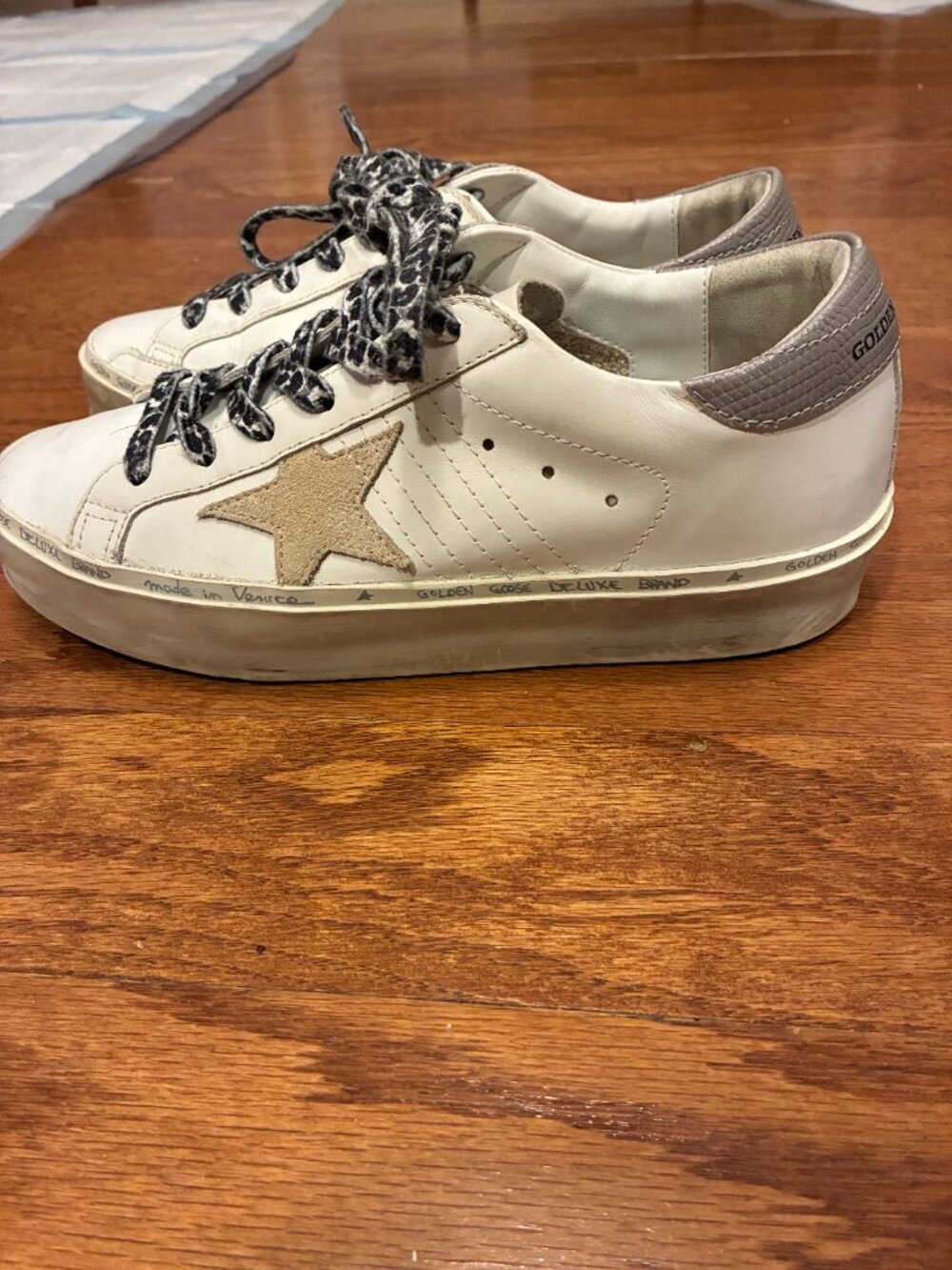 Golden Goose Women's HI STAR - Picture 2 of 5